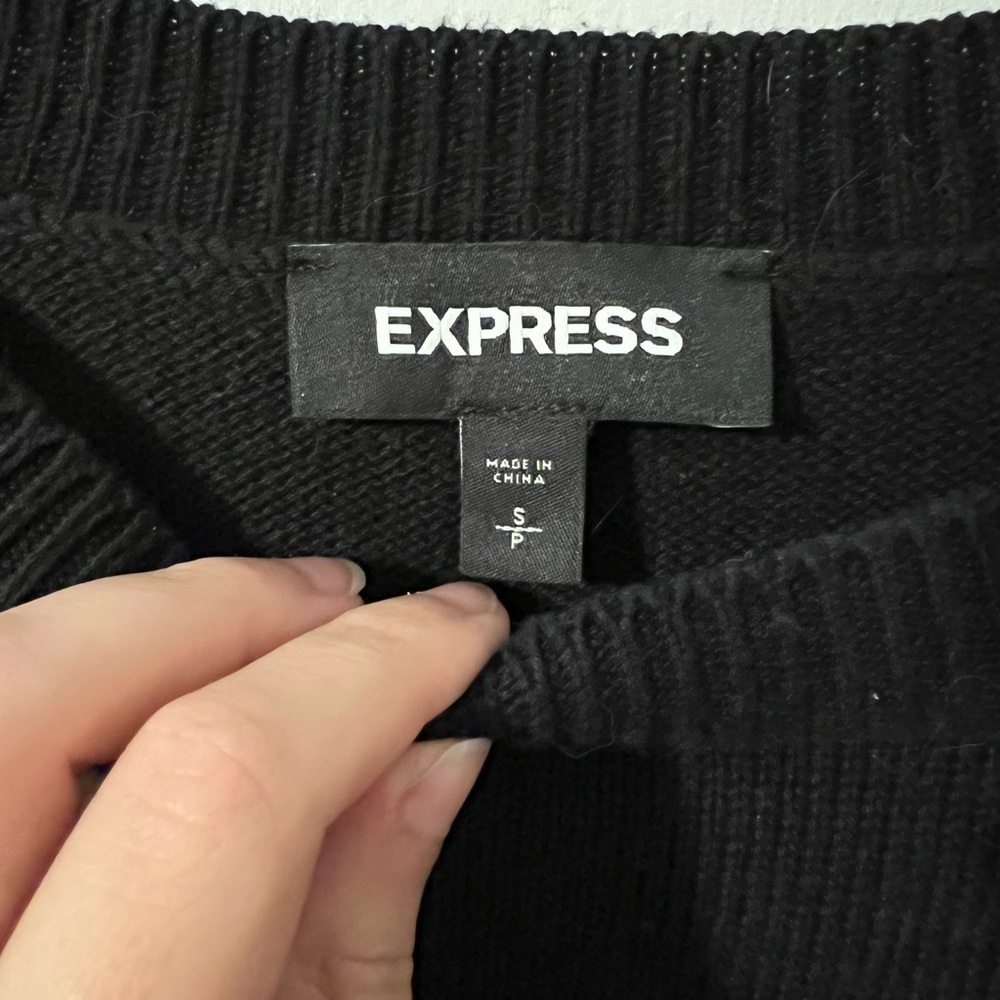 Express sweater - Picture 3 of 4